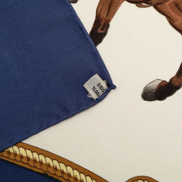 Pre-Loved Hermes Reprise Silk Scarf 90 - Picture 3 of 10